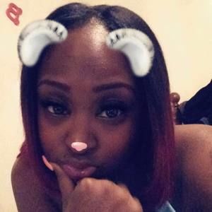 Meet your Posher, Bee